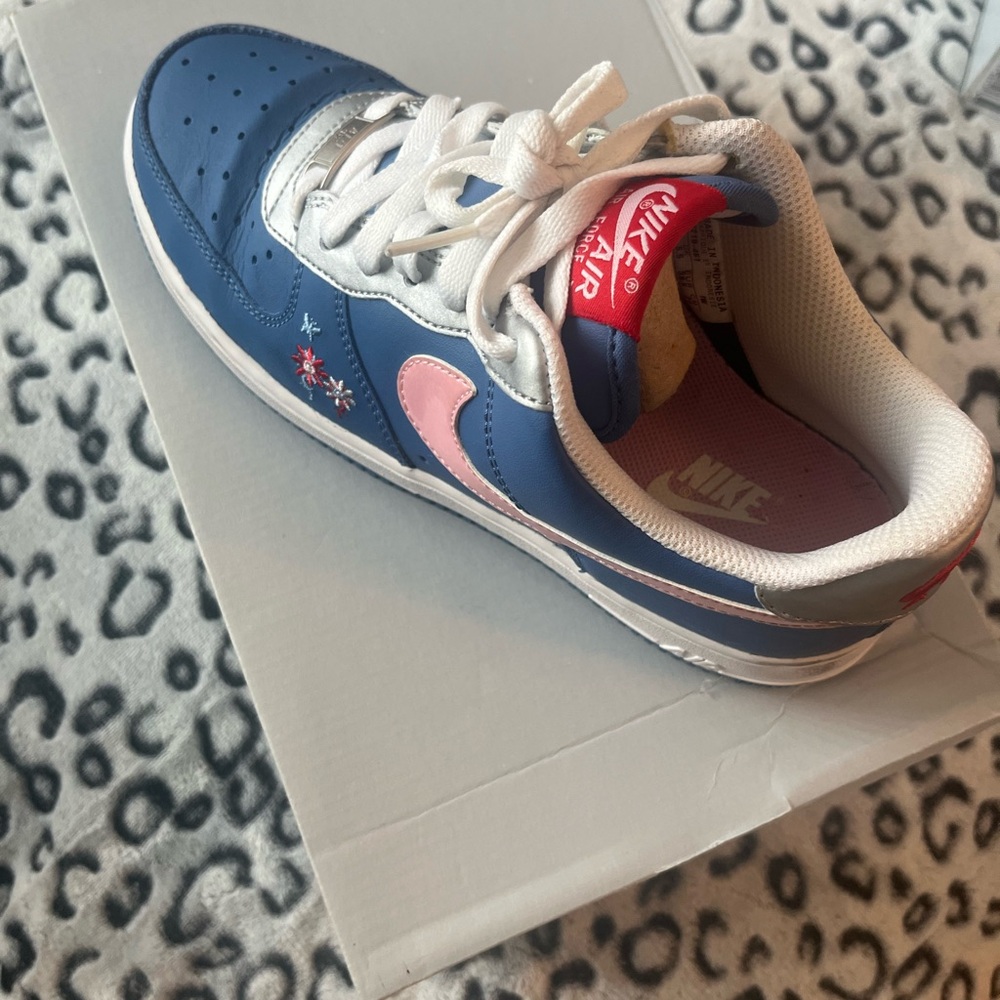 Nike Air Blue and Pink Sneakers